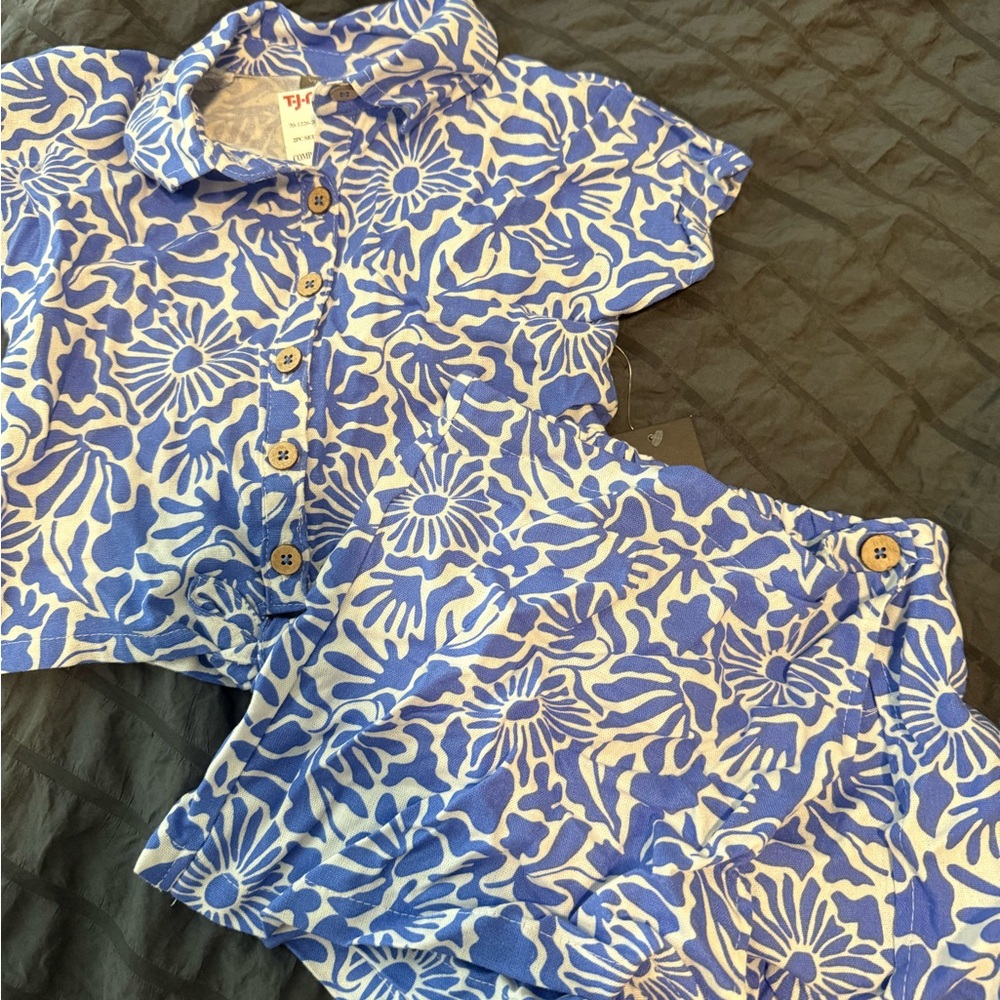 Vince Camuto Blue and White Kids Matching Set